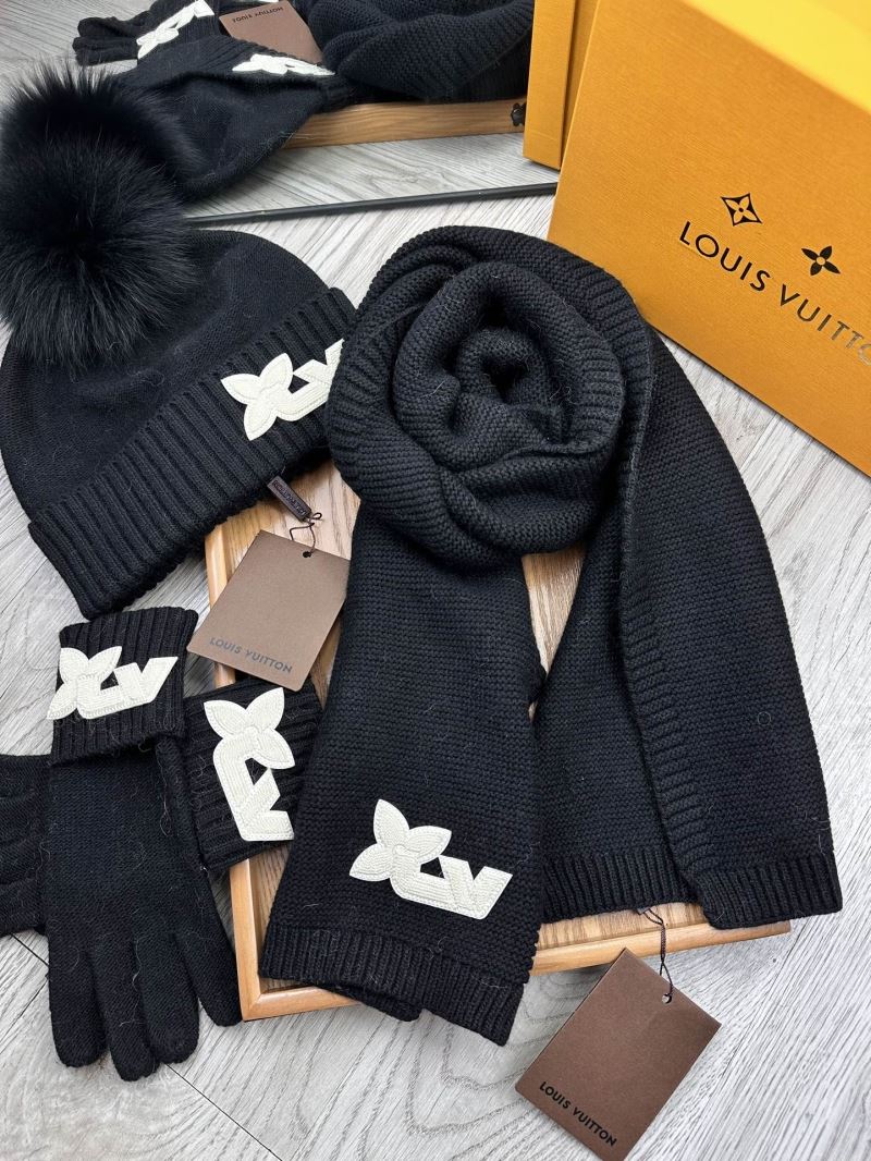 Louis Vuitton Caps Scarfs